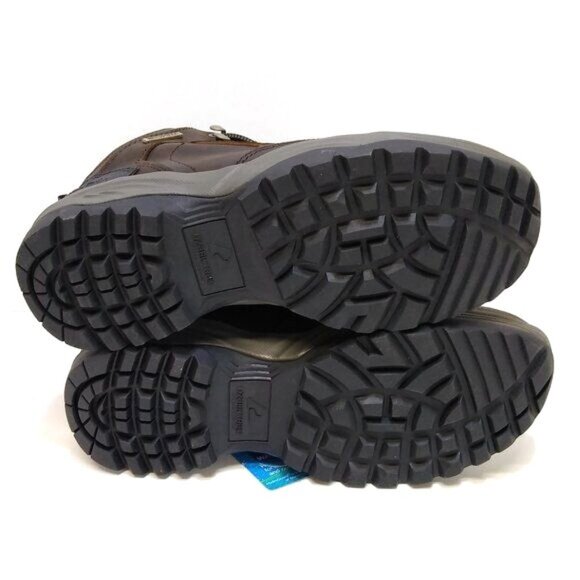 Ozark Trail Free Edge Hiker Boots Leather Waterproof Ergonomic Footbed Men 7 NIB